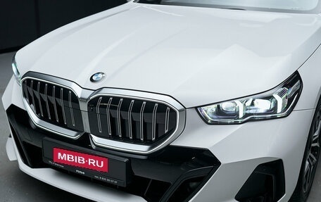 BMW 5 серия, 2025 год, 7 550 000 рублей, 14 фотография