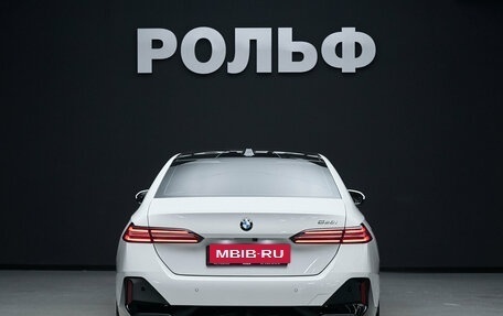 BMW 5 серия, 2025 год, 7 550 000 рублей, 7 фотография