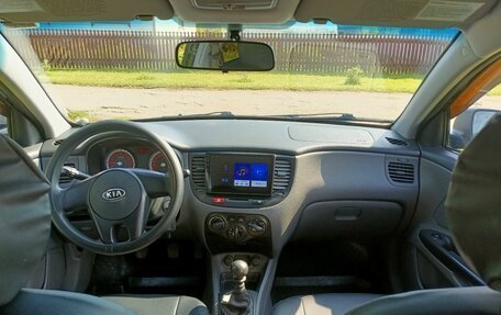 KIA Rio II, 2011 год, 600 000 рублей, 9 фотография