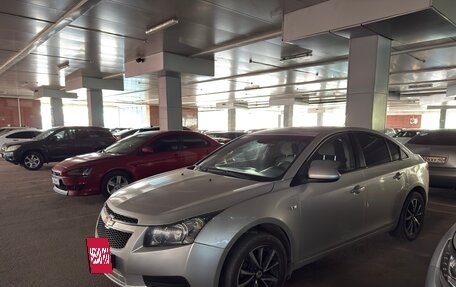 Chevrolet Cruze II, 2010 год, 520 000 рублей, 3 фотография