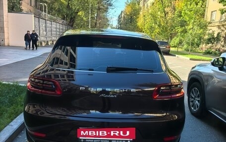 Porsche Macan I рестайлинг, 2016 год, 4 500 000 рублей, 3 фотография