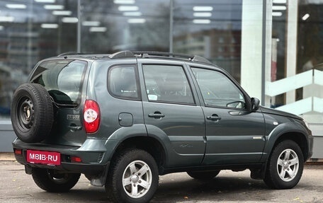 Chevrolet Niva I рестайлинг, 2017 год, 689 000 рублей, 7 фотография