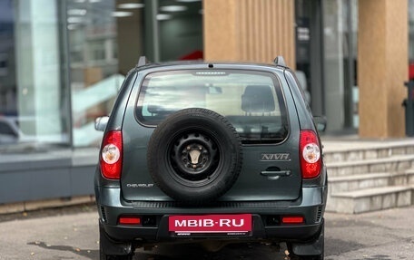 Chevrolet Niva I рестайлинг, 2017 год, 689 000 рублей, 5 фотография