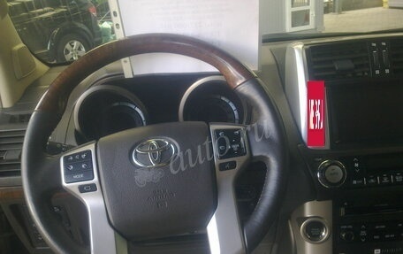 Toyota Land Cruiser Prado 150 рестайлинг 2, 2012 год, 2 179 000 рублей, 5 фотография
