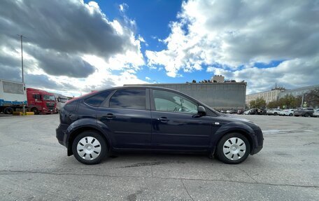 Ford Focus II рестайлинг, 2005 год, 325 000 рублей, 4 фотография