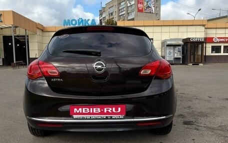 Opel Astra J, 2013 год, 670 000 рублей, 4 фотография