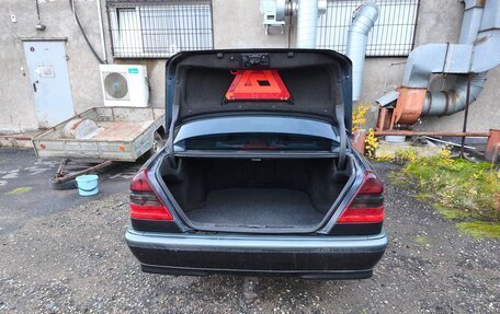 Mercedes-Benz C-Класс, 1998 год, 260 000 рублей, 5 фотография