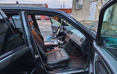 Mercedes-Benz C-Класс, 1998 год, 260 000 рублей, 13 фотография