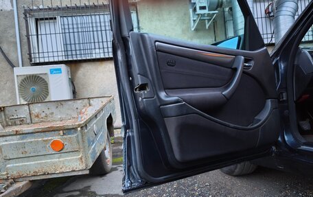 Mercedes-Benz C-Класс, 1998 год, 260 000 рублей, 8 фотография