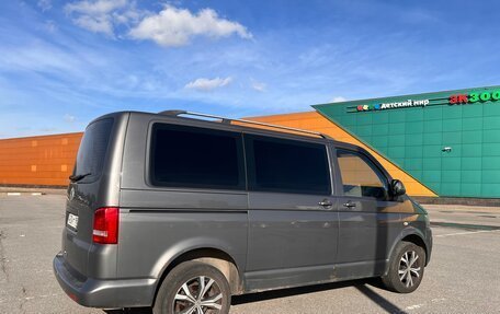 Volkswagen Caravelle T5, 2010 год, 1 300 000 рублей, 4 фотография