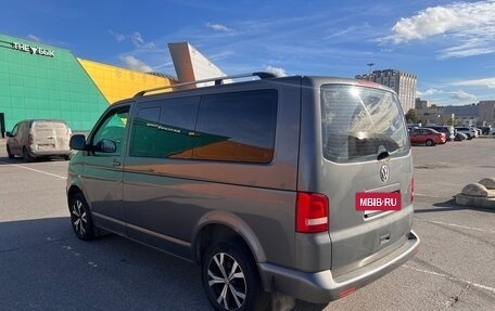 Volkswagen Caravelle T5, 2010 год, 1 300 000 рублей, 6 фотография