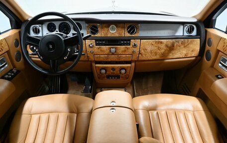 Rolls-Royce Phantom VII рестайлинг, 2005 год, 10 990 000 рублей, 20 фотография