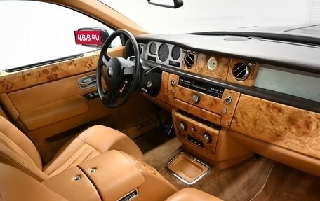 Rolls-Royce Phantom VII рестайлинг, 2005 год, 10 990 000 рублей, 23 фотография