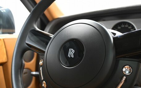 Rolls-Royce Phantom VII рестайлинг, 2005 год, 10 990 000 рублей, 32 фотография