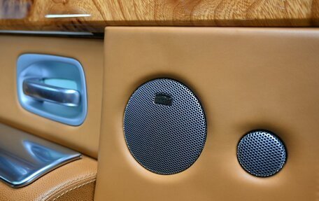 Rolls-Royce Phantom VII рестайлинг, 2005 год, 10 990 000 рублей, 37 фотография