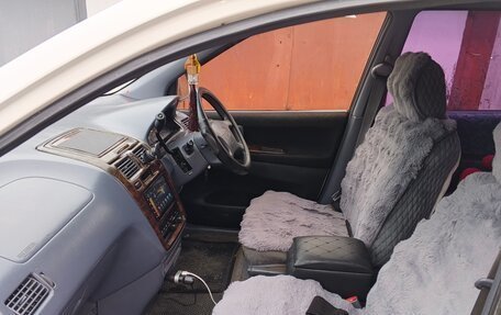 Toyota Ipsum II, 1997 год, 350 000 рублей, 7 фотография