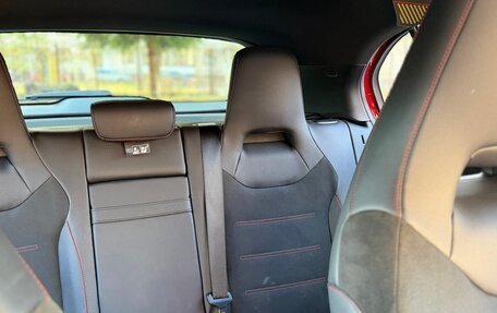 Mercedes-Benz A-Класс, 2019 год, 1 890 000 рублей, 10 фотография
