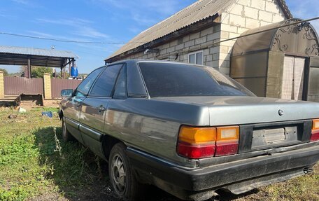 Audi 100, 1988 год, 180 000 рублей, 2 фотография