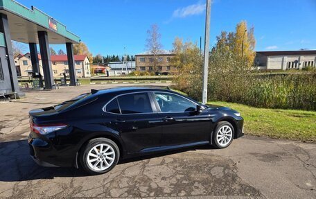 Toyota Camry, 2021 год, 2 300 000 рублей, 14 фотография