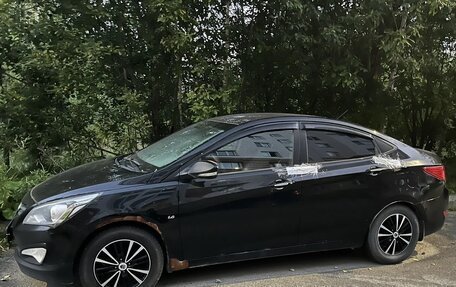 Hyundai Solaris II рестайлинг, 2015 год, 440 000 рублей, 2 фотография