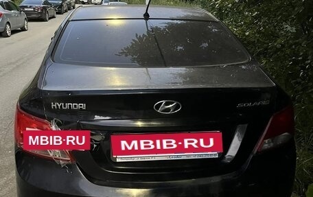 Hyundai Solaris II рестайлинг, 2015 год, 440 000 рублей, 3 фотография