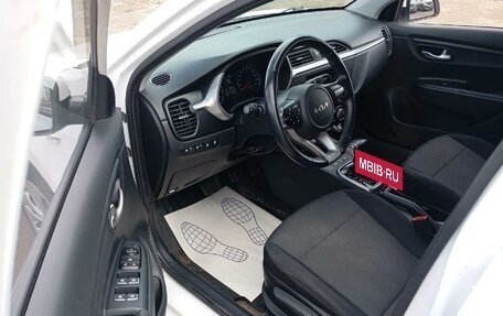 KIA Rio IV, 2022 год, 1 539 000 рублей, 9 фотография