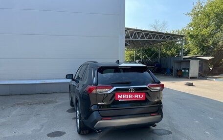 Toyota RAV4, 2020 год, 4 770 000 рублей, 4 фотография