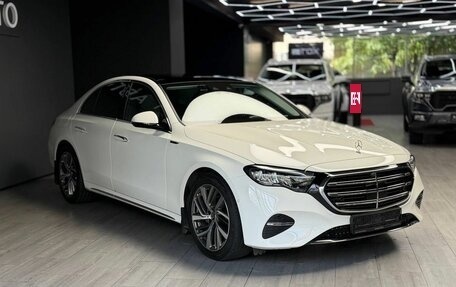 Mercedes-Benz E-Класс, 2024 год, 7 200 000 рублей, 4 фотография