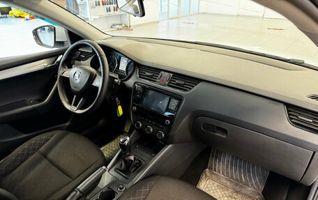 Skoda Octavia, 2018 год, 1 150 000 рублей, 9 фотография