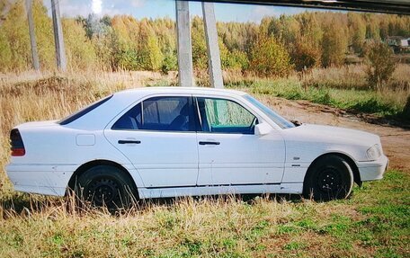 Mercedes-Benz C-Класс, 1998 год, 130 000 рублей, 1 фотография