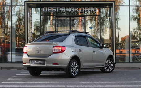 Renault Logan II, 2017 год, 785 000 рублей, 3 фотография