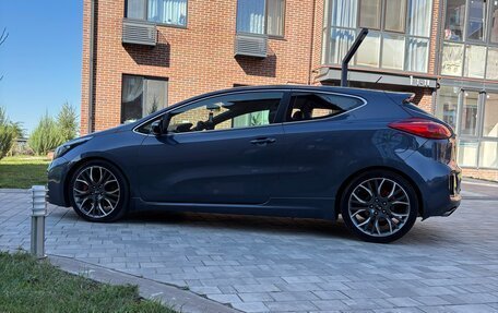 KIA cee'd GT II, 2015 год, 1 399 000 рублей, 9 фотография
