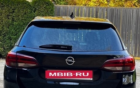 Opel Astra K, 2017 год, 1 350 000 рублей, 3 фотография