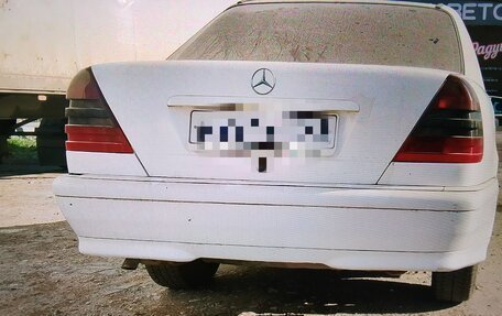 Mercedes-Benz C-Класс, 1998 год, 130 000 рублей, 3 фотография