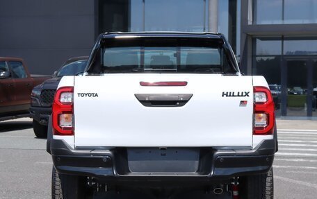 Toyota Hilux VIII, 2026 год, 9 990 000 рублей, 6 фотография