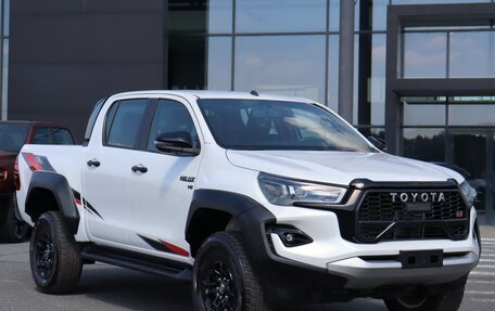 Toyota Hilux VIII, 2026 год, 9 990 000 рублей, 8 фотография