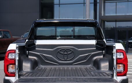 Toyota Hilux VIII, 2026 год, 9 990 000 рублей, 16 фотография
