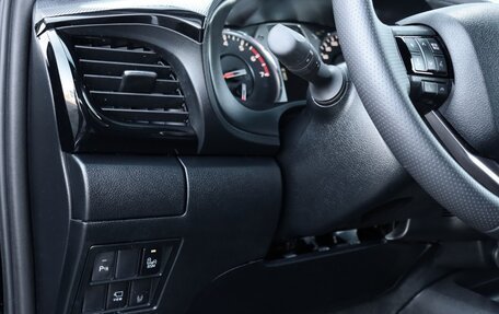 Toyota Hilux VIII, 2026 год, 9 990 000 рублей, 32 фотография