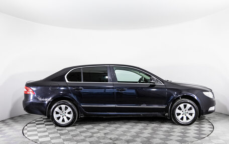 Skoda Superb III рестайлинг, 2011 год, 899 000 рублей, 4 фотография