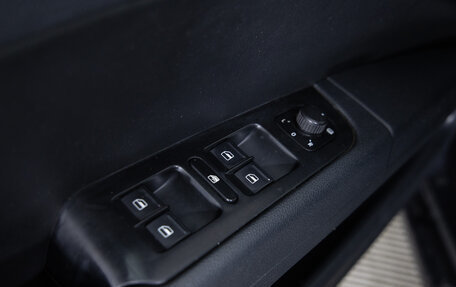 Skoda Superb III рестайлинг, 2011 год, 899 000 рублей, 19 фотография
