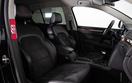 Skoda Superb III рестайлинг, 2011 год, 899 000 рублей, 12 фотография