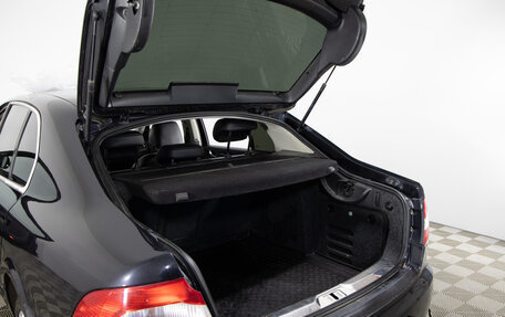 Skoda Superb III рестайлинг, 2011 год, 899 000 рублей, 22 фотография