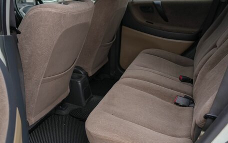 Suzuki Aerio, 2001 год, 350 000 рублей, 17 фотография