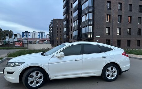 Honda Crosstour I рестайлинг, 2011 год, 2 050 000 рублей, 4 фотография