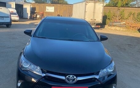 Toyota Camry, 2017 год, 1 750 000 рублей, 18 фотография