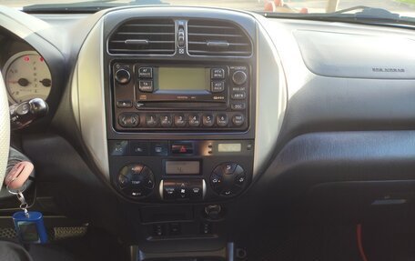 Toyota RAV4, 2004 год, 740 000 рублей, 12 фотография
