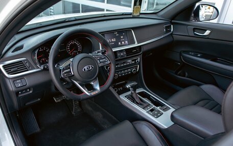 KIA Optima IV, 2018 год, 2 295 000 рублей, 15 фотография