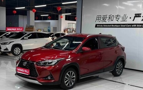 Toyota Yaris XP150 рестайлинг, 2022 год, 1 330 000 рублей, 1 фотография