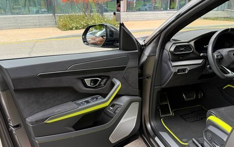 Lamborghini Urus I, 2021 год, 20 900 000 рублей, 18 фотография