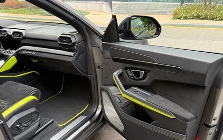 Lamborghini Urus I, 2021 год, 20 900 000 рублей, 30 фотография